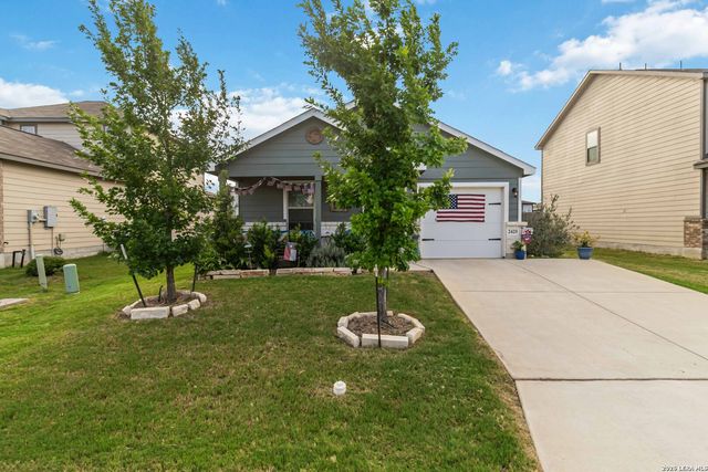 2425 Ayers Dr, San Antonio, TX 78155