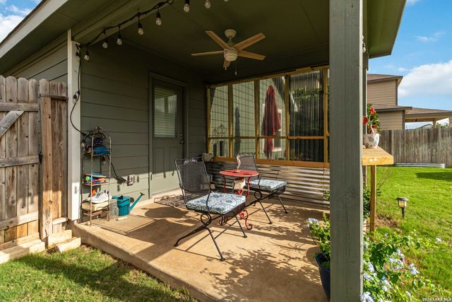 2425 Ayers Dr, San Antonio, TX 78155