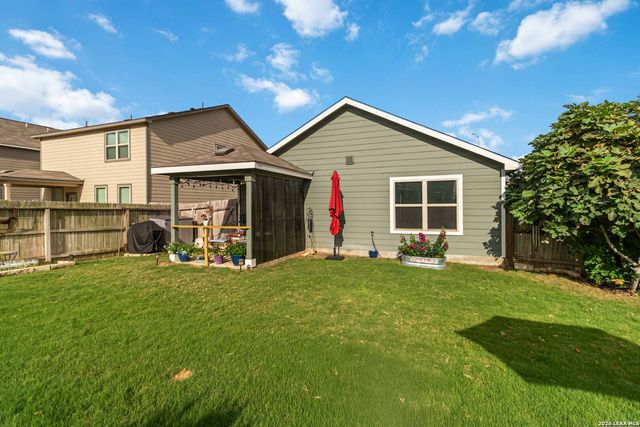 2425 Ayers Dr, San Antonio, TX 78155