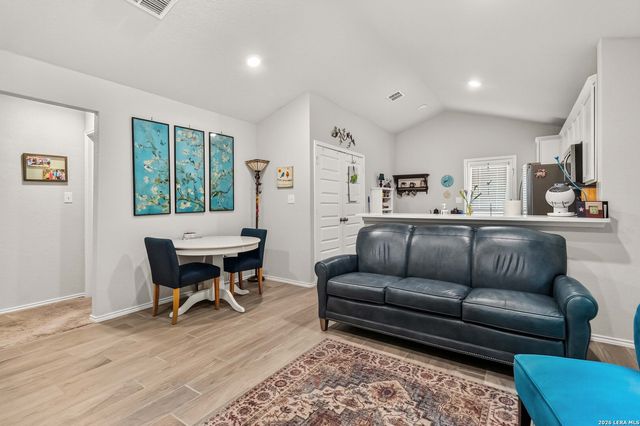 2425 Ayers Dr, San Antonio, TX 78155