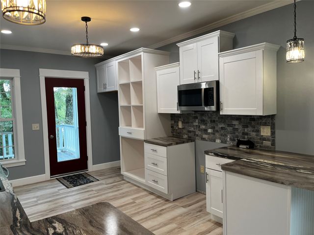 685 CHESTNUT Street, Meadville, PA 16335