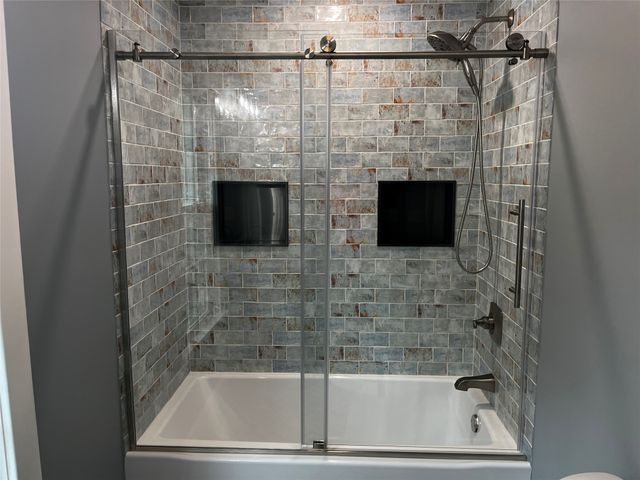 685 CHESTNUT Street, Meadville, PA 16335