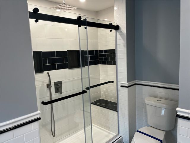 685 CHESTNUT Street, Meadville, PA 16335