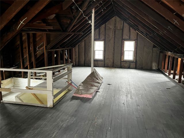 685 CHESTNUT Street, Meadville, PA 16335