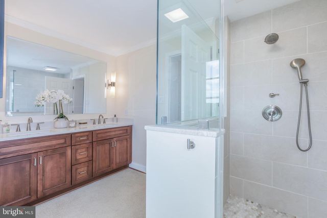 9105 GOSHEN VALLEY DR, Laytonsville, MD 20882