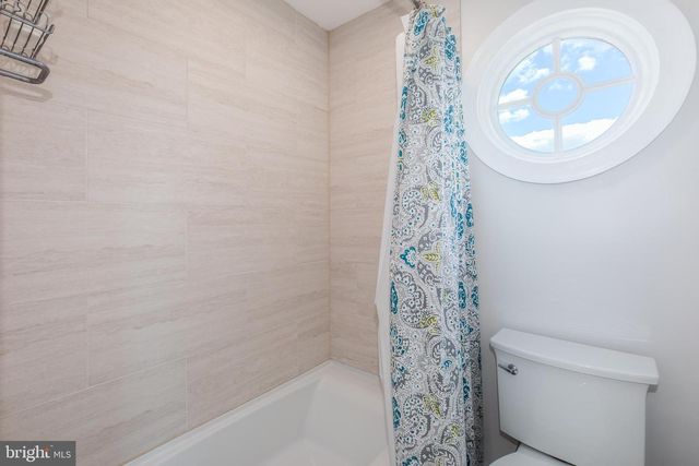 9105 GOSHEN VALLEY DR, Laytonsville, MD 20882