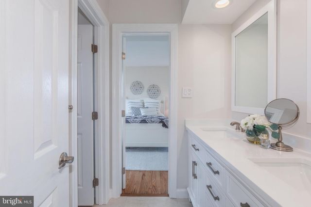 9105 GOSHEN VALLEY DR, Laytonsville, MD 20882