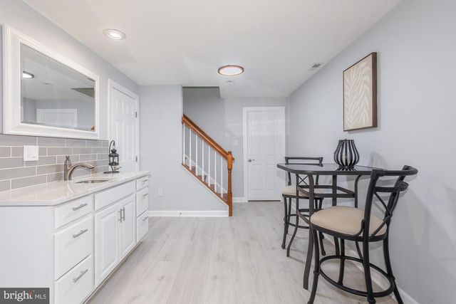 9105 GOSHEN VALLEY DR, Laytonsville, MD 20882