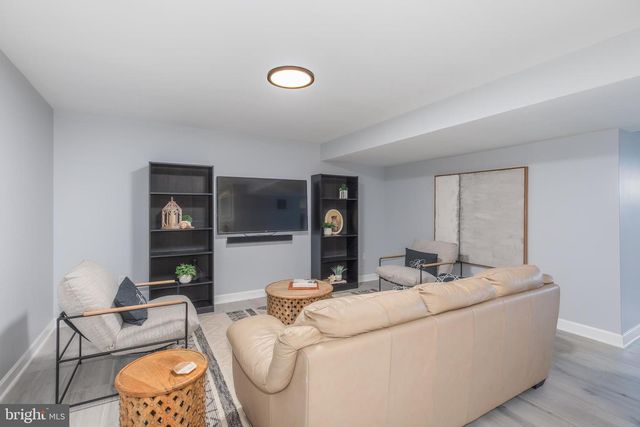 9105 GOSHEN VALLEY DR, Laytonsville, MD 20882