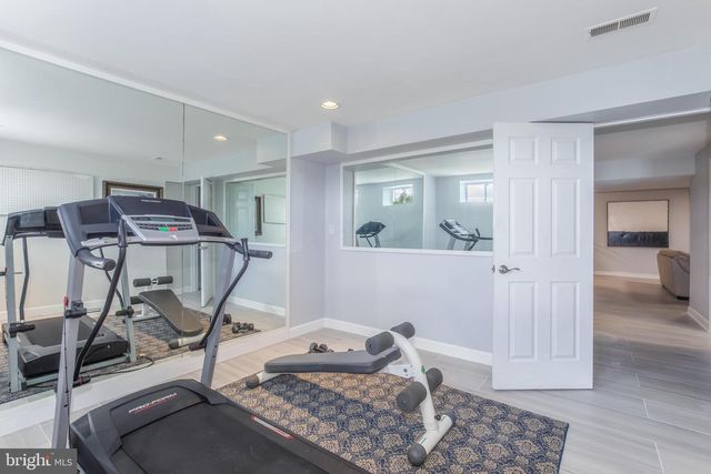 9105 GOSHEN VALLEY DR, Laytonsville, MD 20882