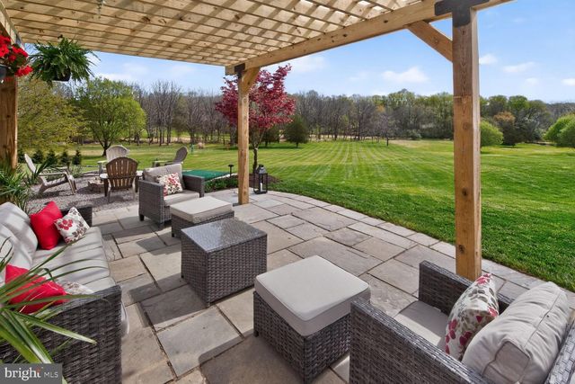 9105 GOSHEN VALLEY DR, Laytonsville, MD 20882