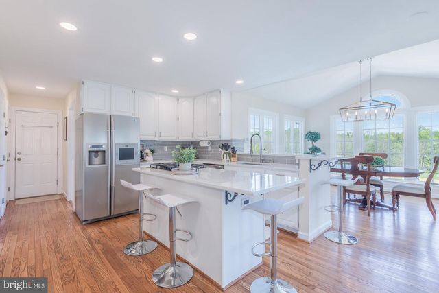 9105 GOSHEN VALLEY DR, Laytonsville, MD 20882