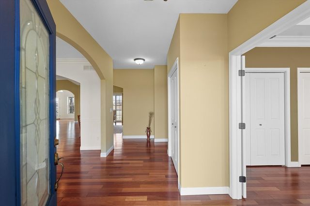 2595 County Road 500 E, Mahomet, IL 61853