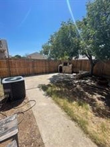 1416 Ross Drive, Lewisville, TX 75067