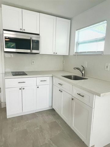 116 Edmund Rd 2, West Park, FL 33023