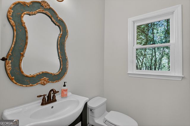 54 Old Salem Trail, Pine Mountain, GA 31822