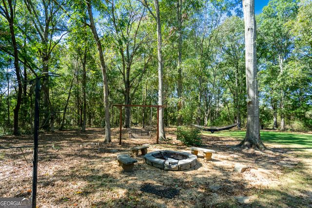 54 Old Salem Trail, Pine Mountain, GA 31822