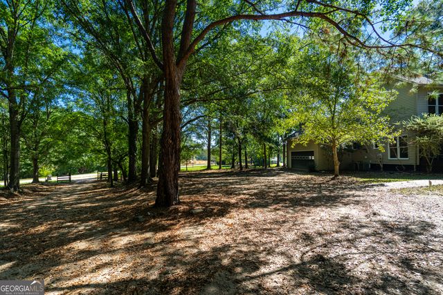 54 Old Salem Trail, Pine Mountain, GA 31822