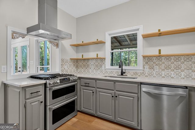 54 Old Salem Trail, Pine Mountain, GA 31822