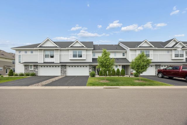 7225 Dora Drive, Lino Lakes, MN 55038