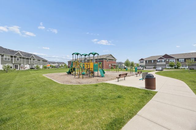 7225 Dora Drive, Lino Lakes, MN 55038