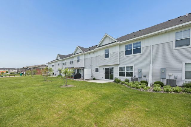 7225 Dora Drive, Lino Lakes, MN 55038