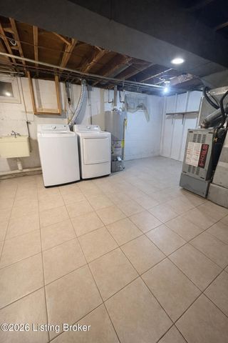 6806 Mariposa Dr, Louisville, KY 40214