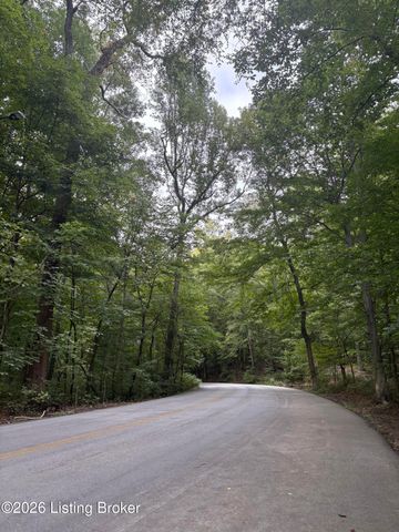 6806 Mariposa Dr, Louisville, KY 40214