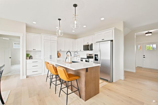 4517 Lamonte Drive, Manhattan, KS 66503