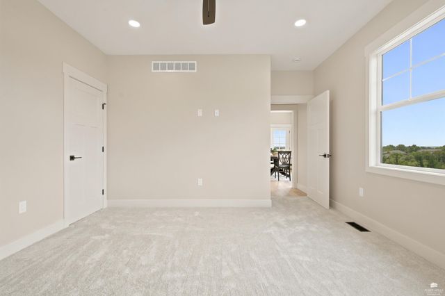 4517 Lamonte Drive, Manhattan, KS 66503