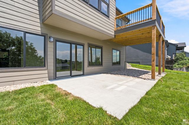 4517 Lamonte Drive, Manhattan, KS 66503