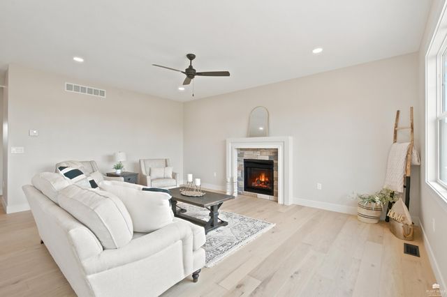 4517 Lamonte Drive, Manhattan, KS 66503