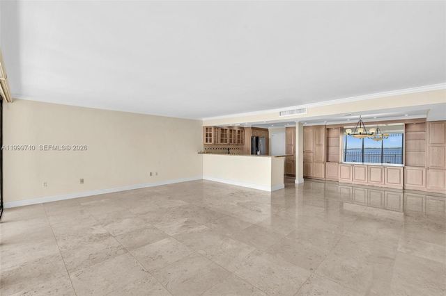 2 Grove Isle Dr B805, Miami, FL 33133