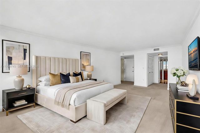 2 Grove Isle Dr B805, Miami, FL 33133