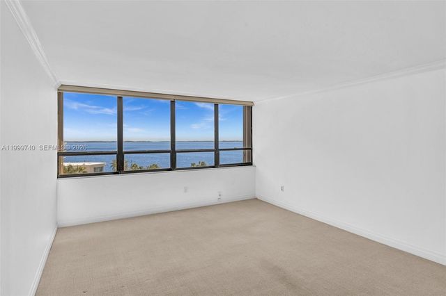 2 Grove Isle Dr B805, Miami, FL 33133