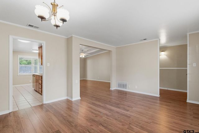 2020 Miller Dr., Tyler, TX 75701