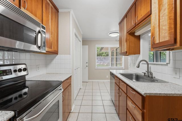 2020 Miller Dr., Tyler, TX 75701