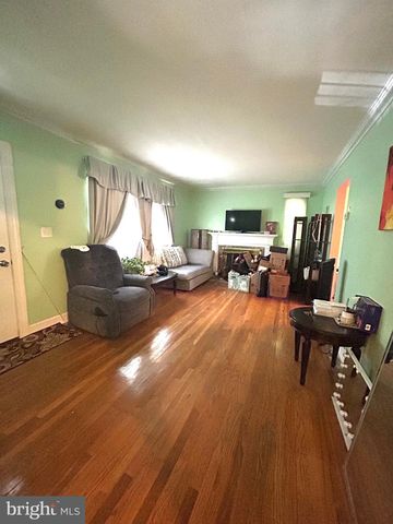 906 DRYDEN CT, Silver Spring, MD 20901