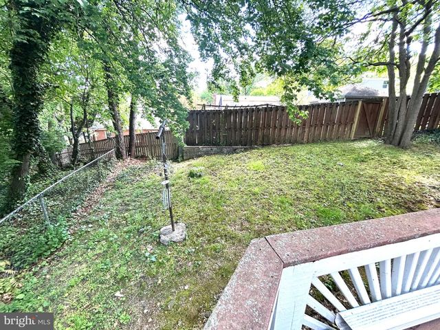 906 DRYDEN CT, Silver Spring, MD 20901