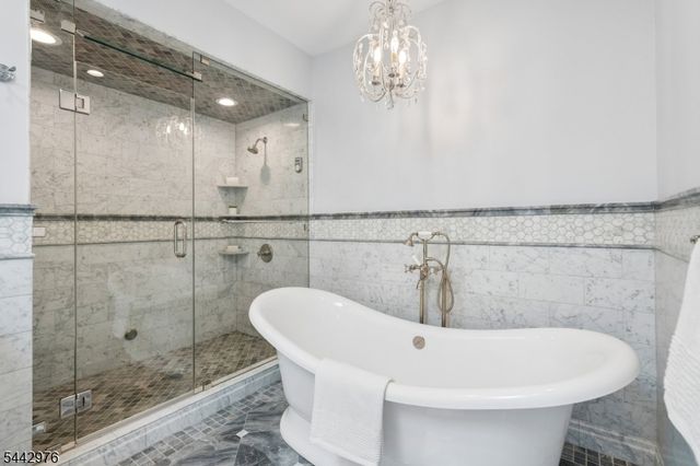 125 Stewart Rd, Millburn Twp., NJ 07078