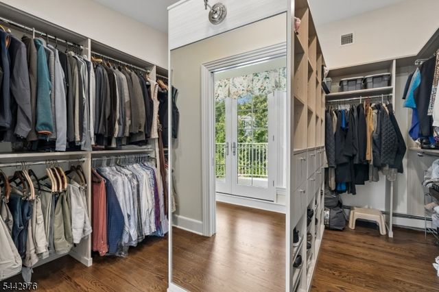 125 Stewart Rd, Millburn Twp., NJ 07078