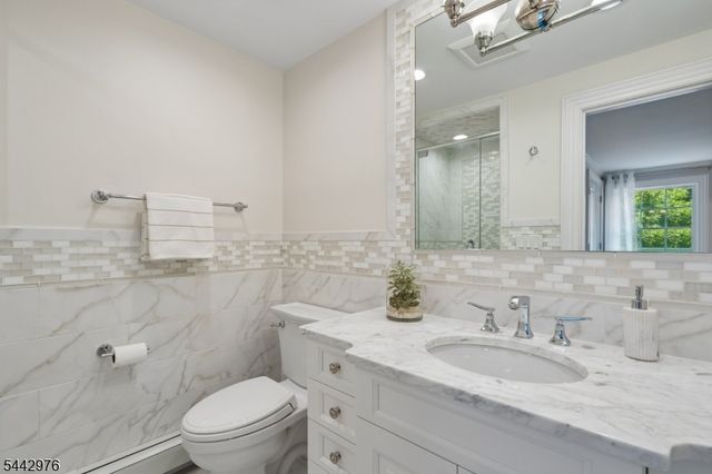 125 Stewart Rd, Millburn Twp., NJ 07078