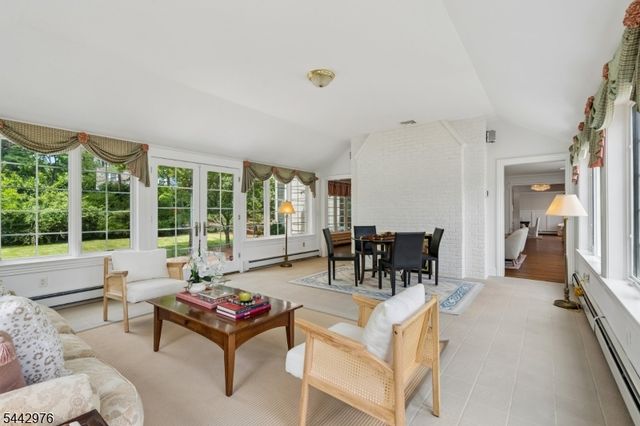 125 Stewart Rd, Millburn Twp., NJ 07078