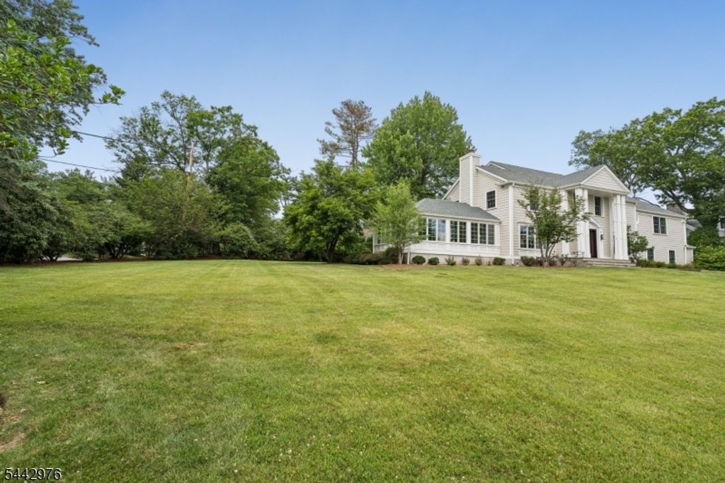 125 Stewart Rd, Millburn Twp., NJ 07078 — photo 4