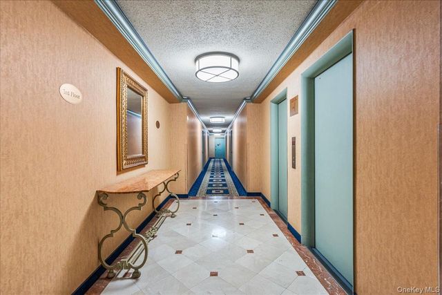 22055 46th Avenue 3M, Bayside, NY 11361