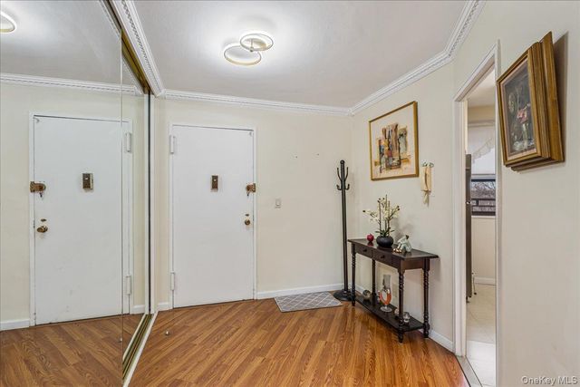 22055 46th Avenue 3M, Bayside, NY 11361