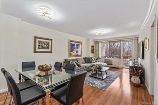 22055 46th Avenue 3M, Bayside, NY 11361