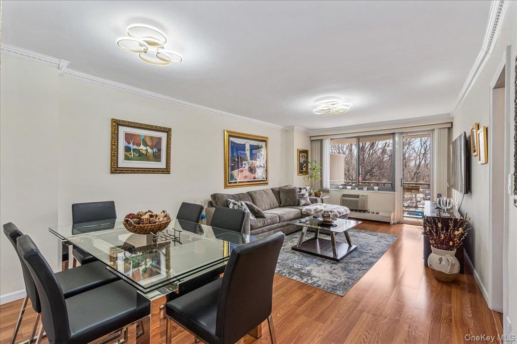 22055 46th Avenue 3M, Bayside, NY 11361