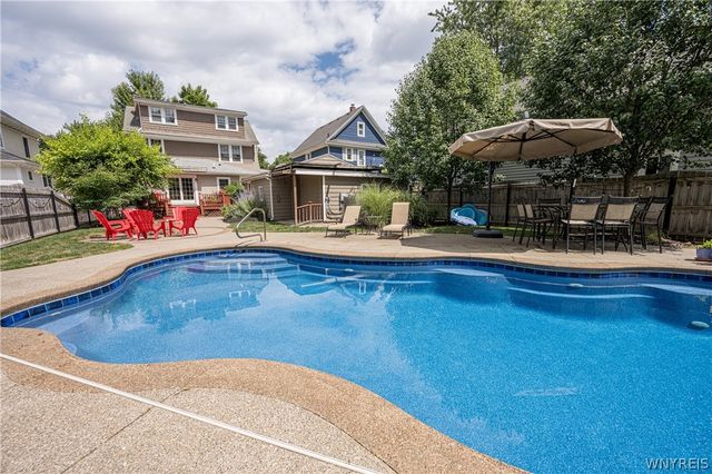 52 Highland Avenue, Hamburg, NY 14075