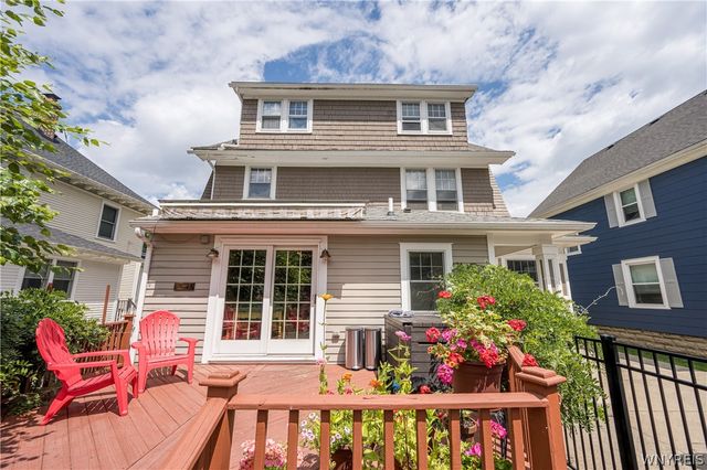 52 Highland Avenue, Hamburg, NY 14075